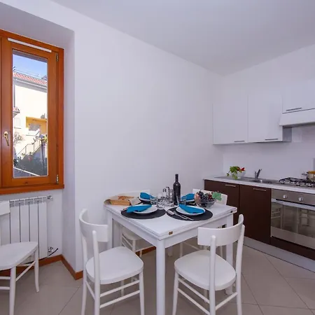 Apartman Fontana Del *