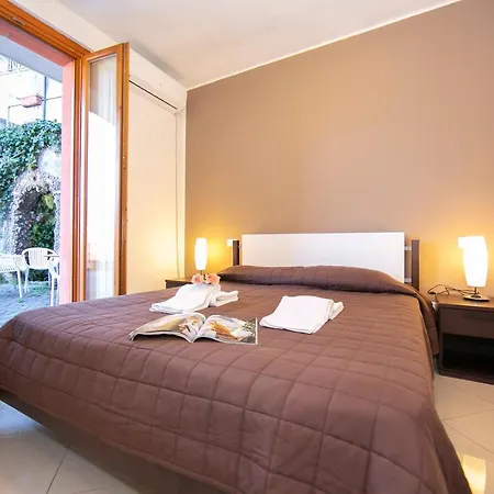 Fontana Del ヴァレンナ